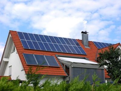Mindestförderung für Solarthermie-Anlagen auf 2.000 Euro angehoben