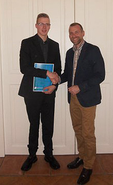 Daniel Padge (l) und Inhaber Meister Marco Krippgans
